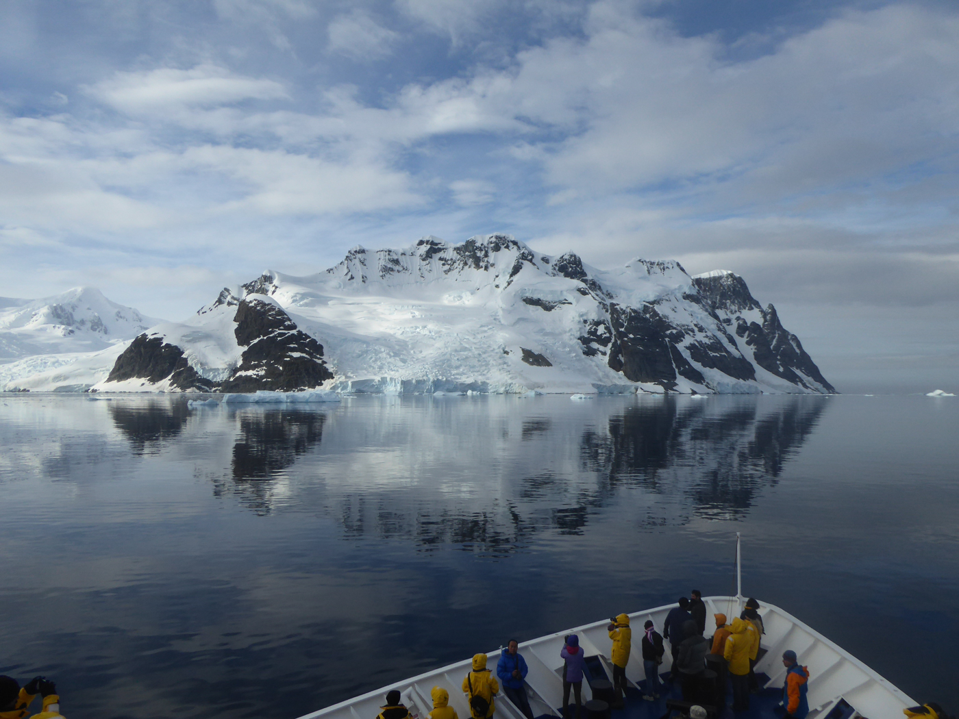 Beautiful Mountain from Ship, Argentina, Antarctic, Supplier Photo (Unscape)