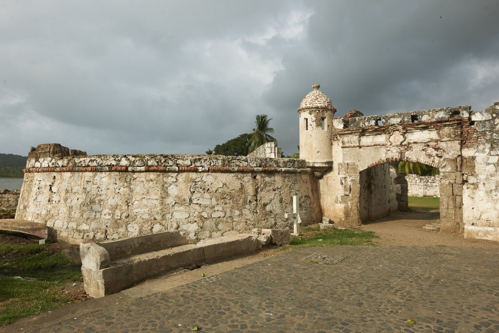 Portobelo, Panama, Supplier