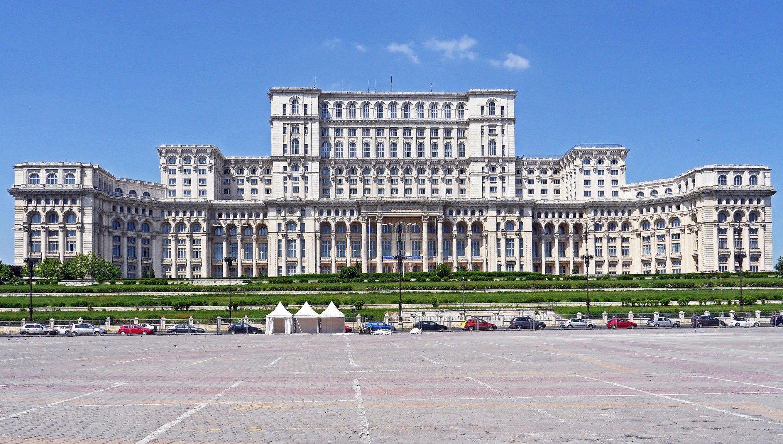 Bucharest, Romanian, Pixabay.com