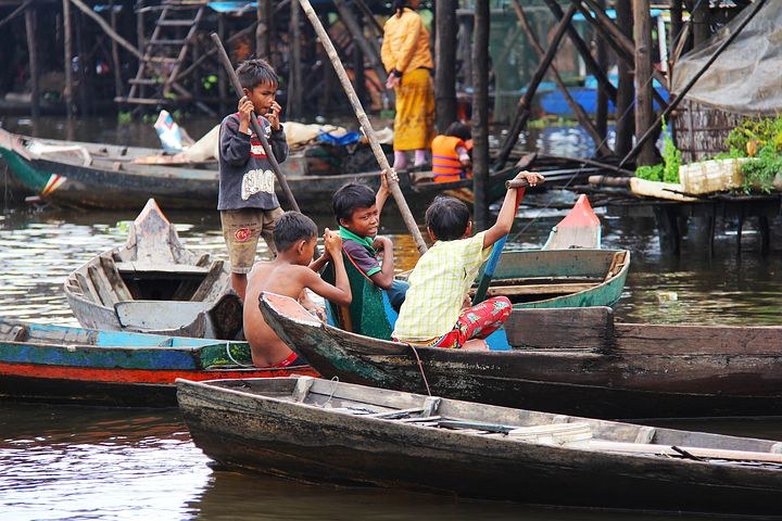 Floating fish village, Cambodia, Pixabay.com