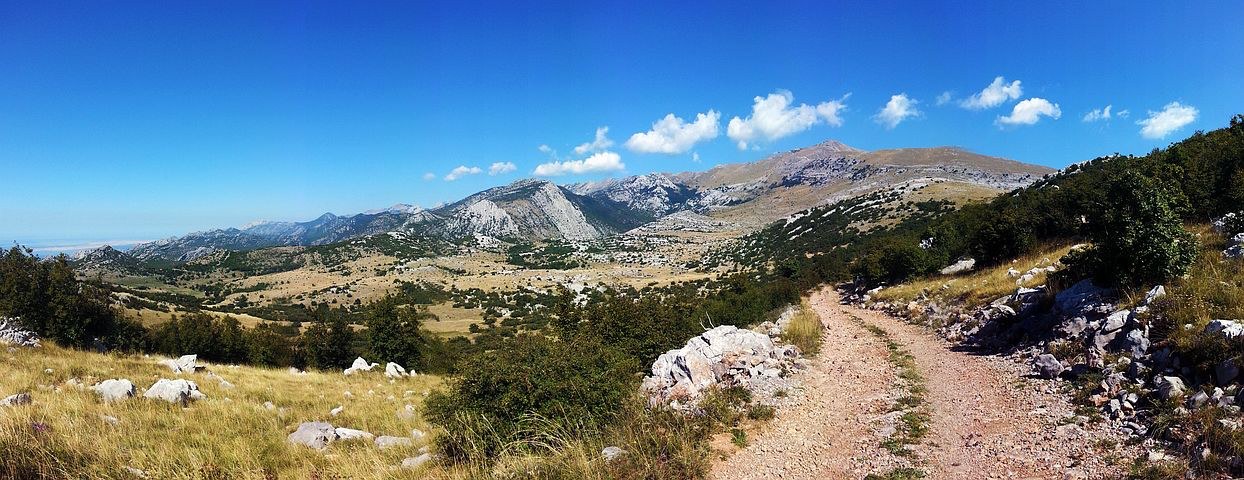 Vesebit Mountain, Croatia, Pixabay.com