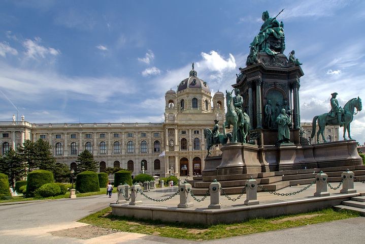 Museum of Fine Arts, Vienna, Austria, Pixabay.com