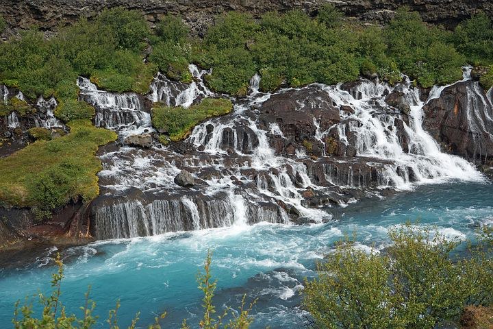 Barnafoss waterfalls, Hraunfossar, Iceland, Pixabay.com