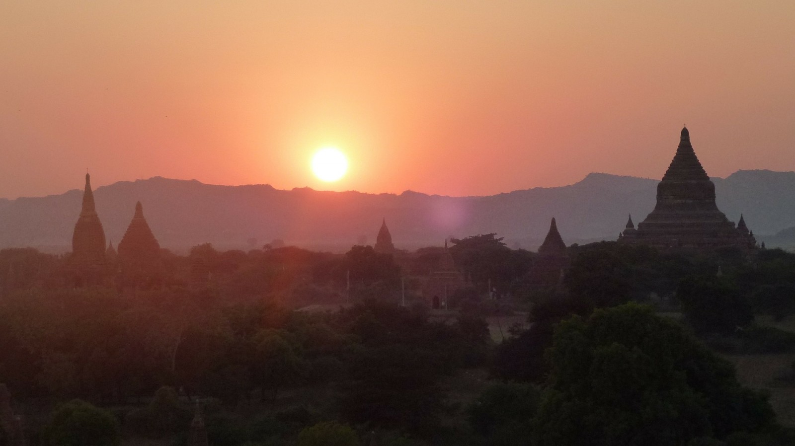 Bagan Sunset, Bagan, Myanmar, Pixabay.com